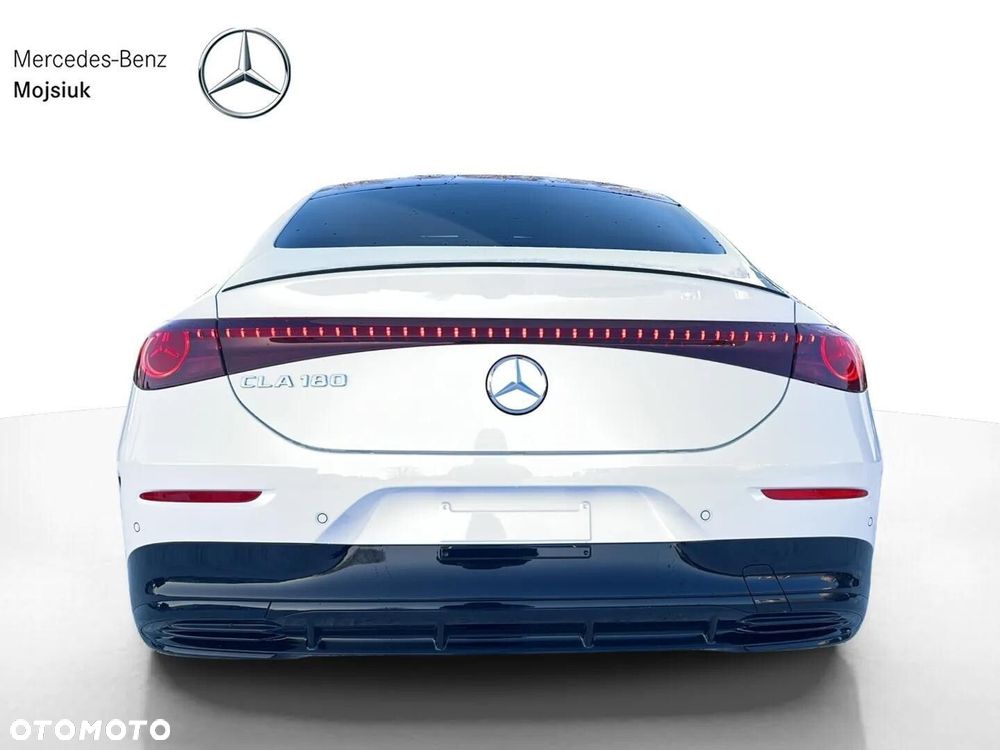 Mercedes-Benz CLA - 6