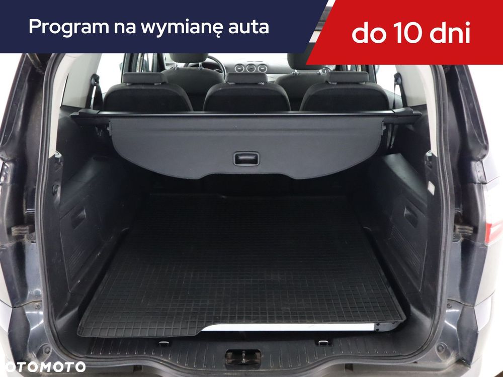 Ford S-Max - 15