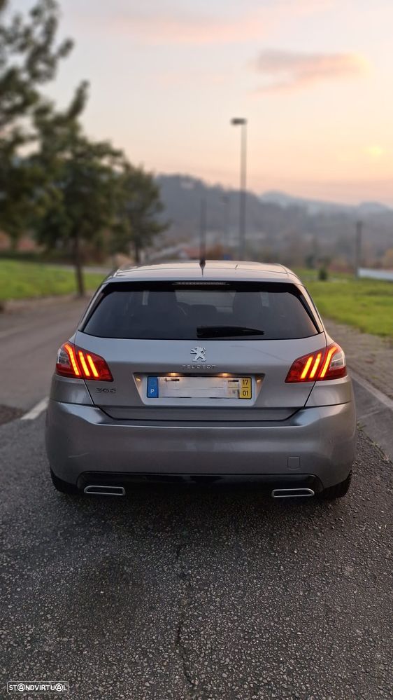 Peugeot 308 1.6 BlueHDi Style - 4