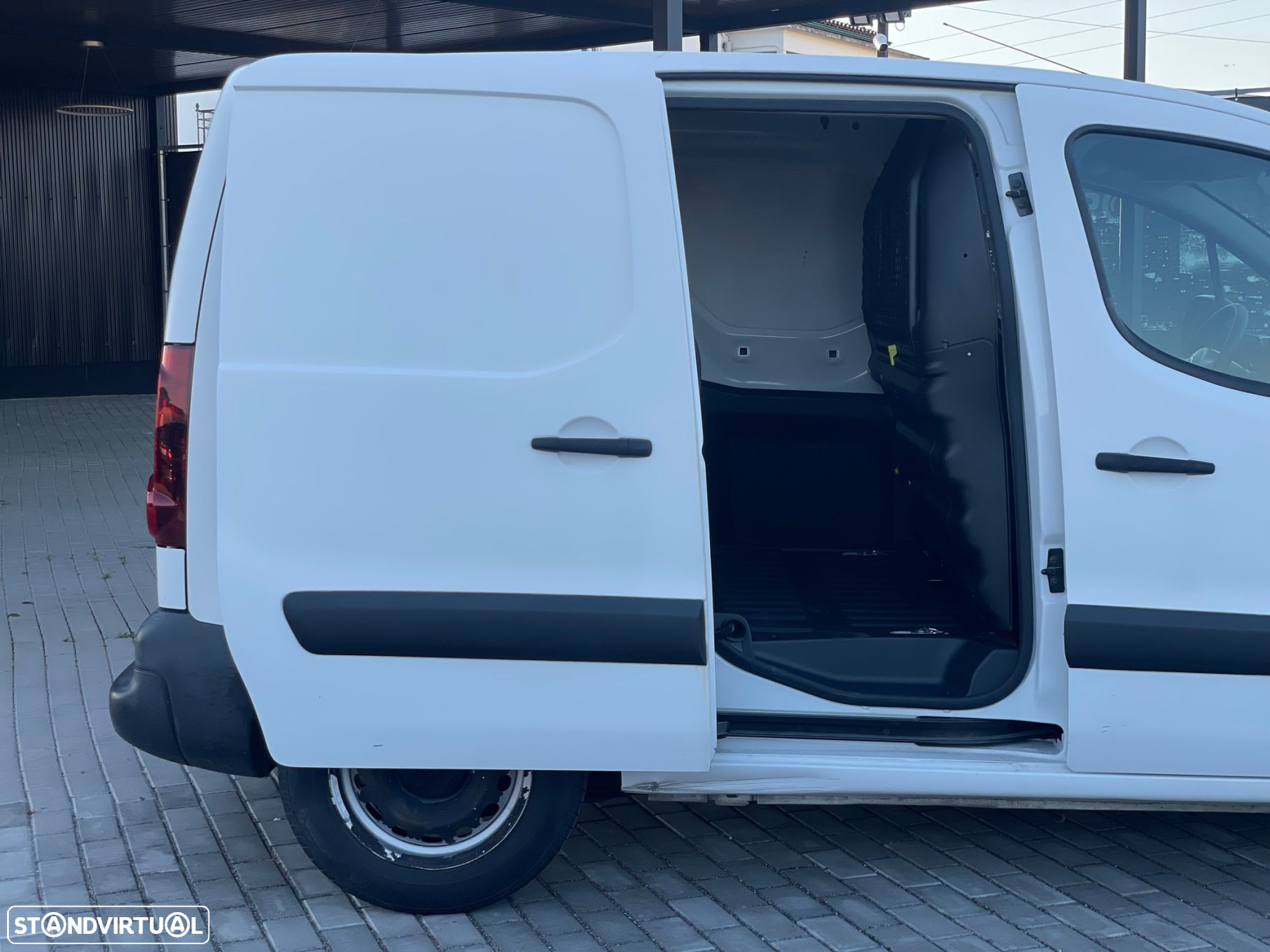 Citroën Berlingo 1.6 BlueHDi L1 Club - 11