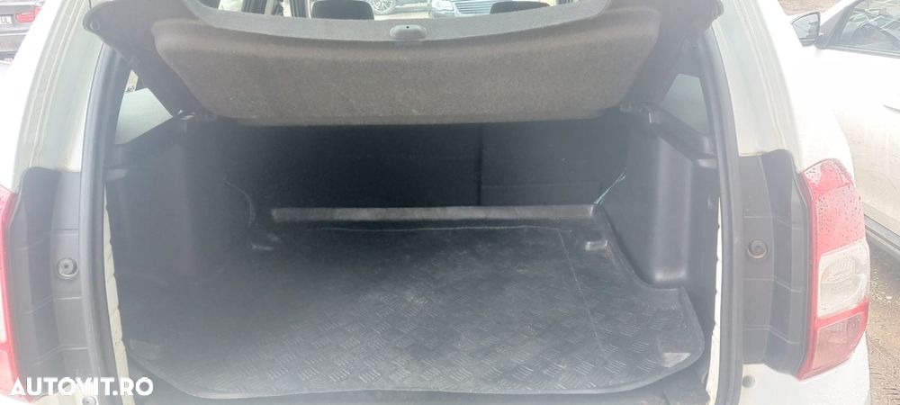 Dacia Duster 1.5 dCi 4x4 Ambiance - 6