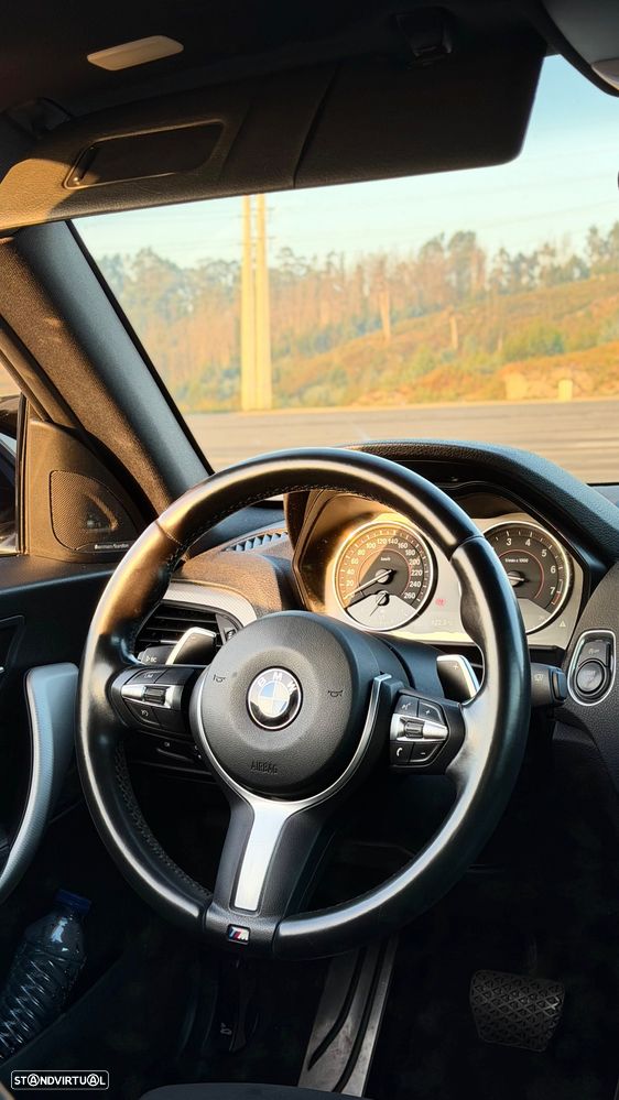 BMW 220 i Aut. M Sport - 13