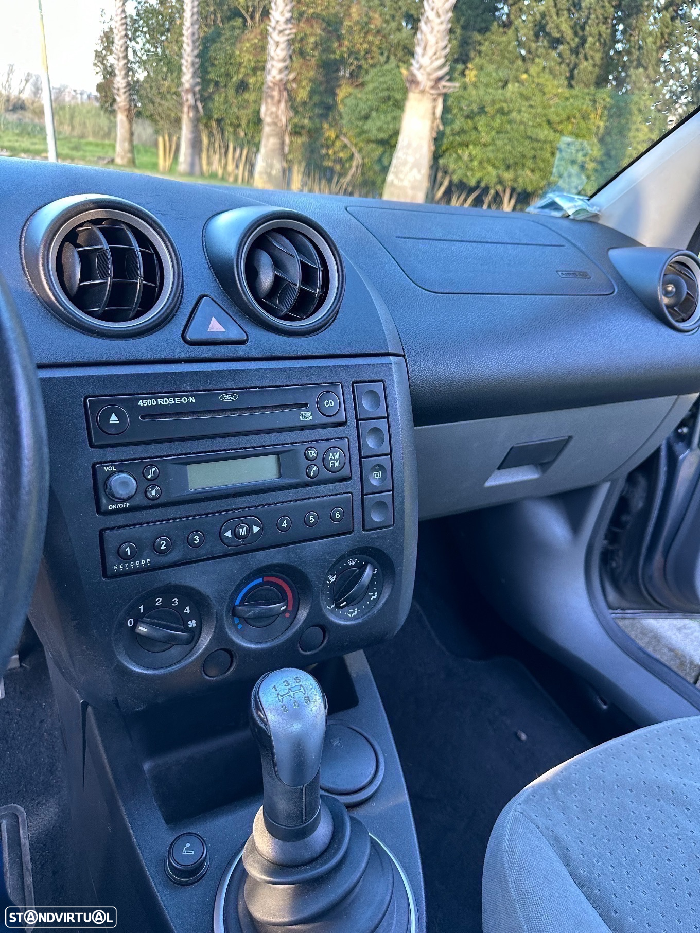 Ford Fiesta 1.25 Ghia - 3