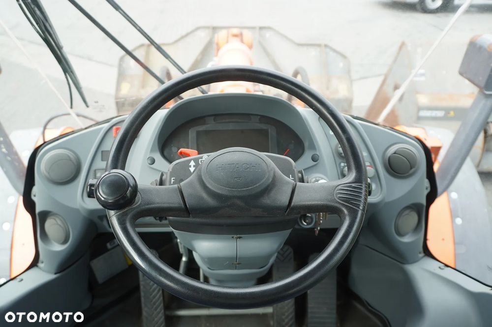 Hitachi ZW220 / 2 łyżki / Ładowarka przegubowa - 25