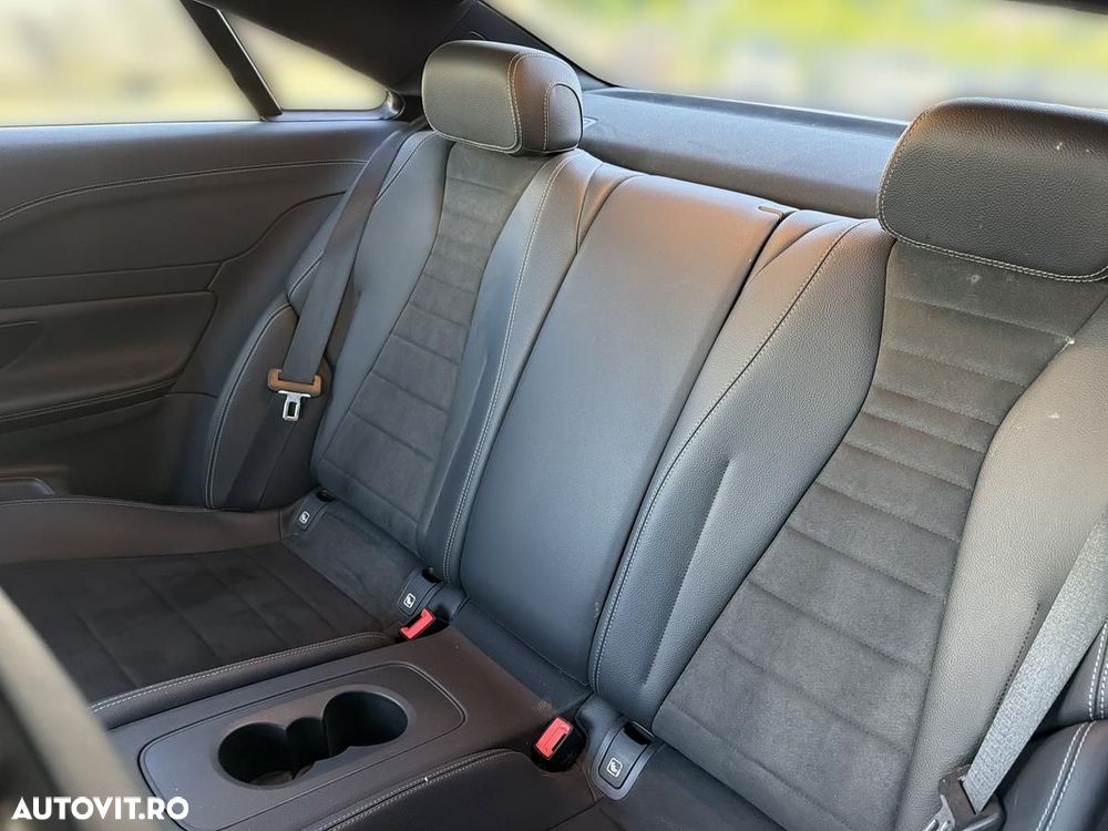 Mercedes-Benz E 200 9G-TRONIC AMG Line - 16