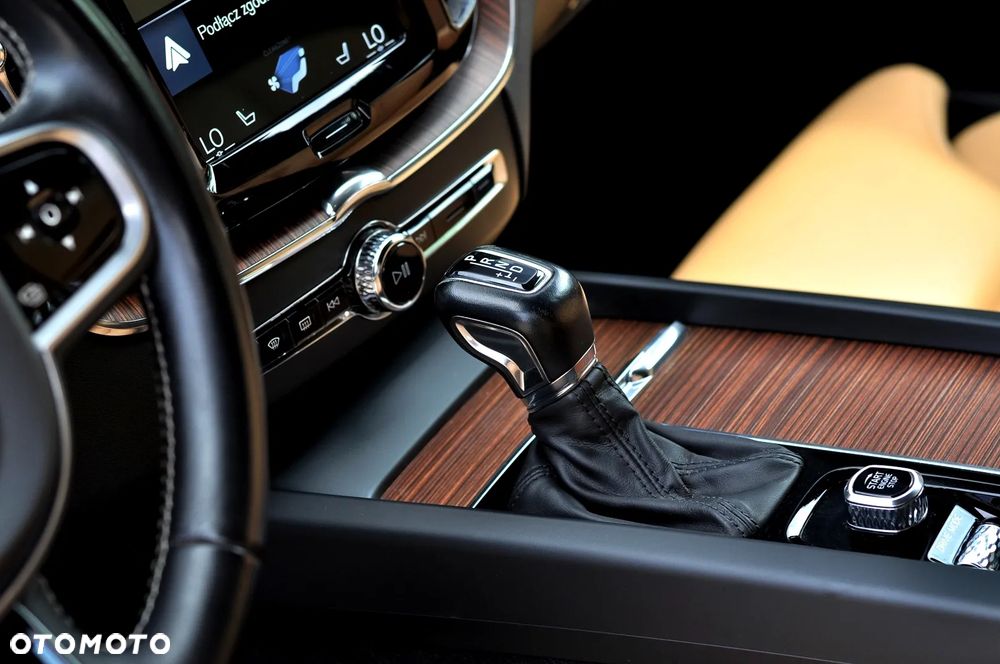 Volvo XC 60 D4 Inscription - 34