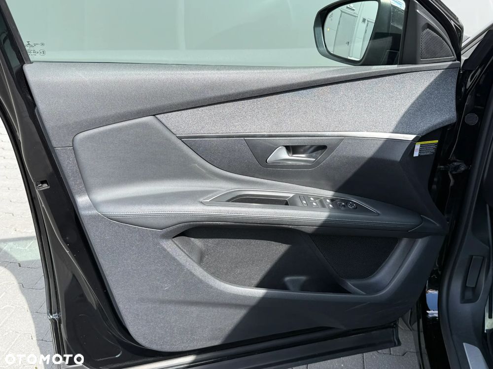 Peugeot 3008 1.5 BlueHDi Crossway S&S EAT8 - 14