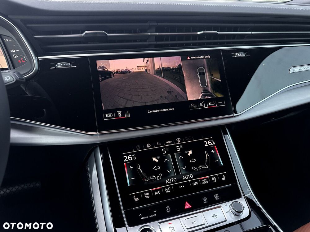 Audi Q7 - 36