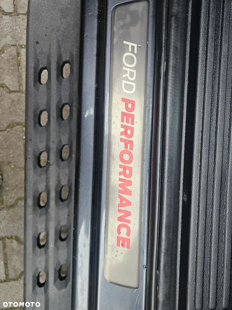 Ford Ranger Raptor - 11