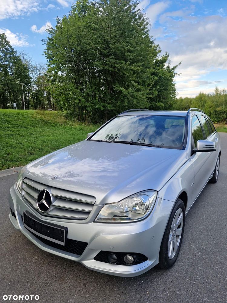 Mercedes-Benz Klasa C 200 (BlueEFFICIENCY) - 2