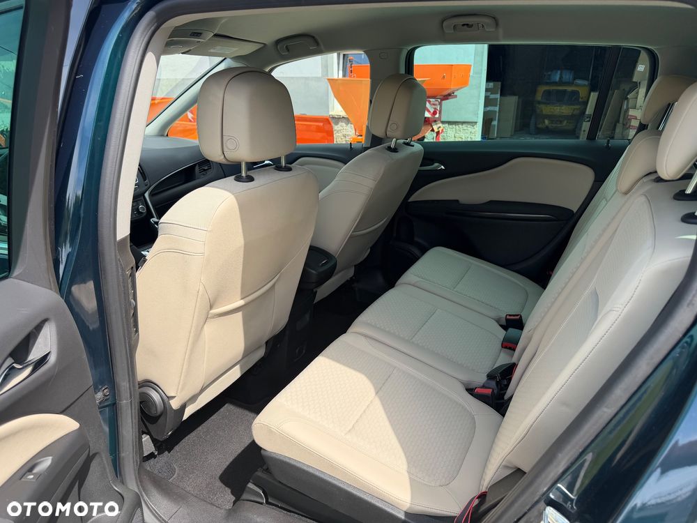 Opel Zafira 1.4 T Cosmo - 23