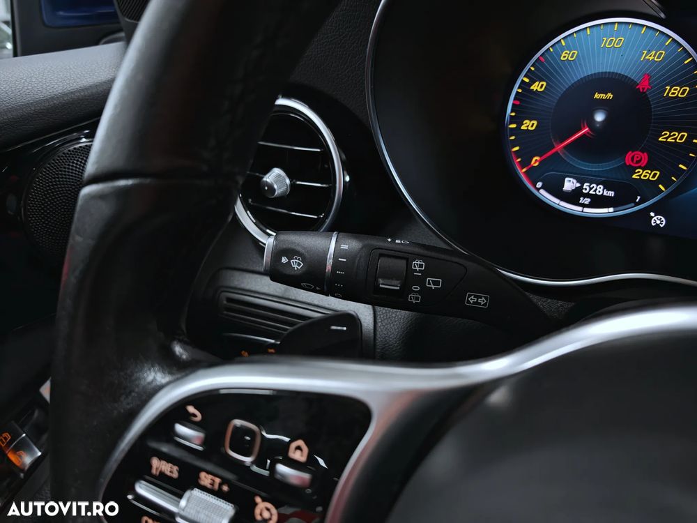 Mercedes-Benz GLC 300 de 4Matic 9G-TRONIC - 26