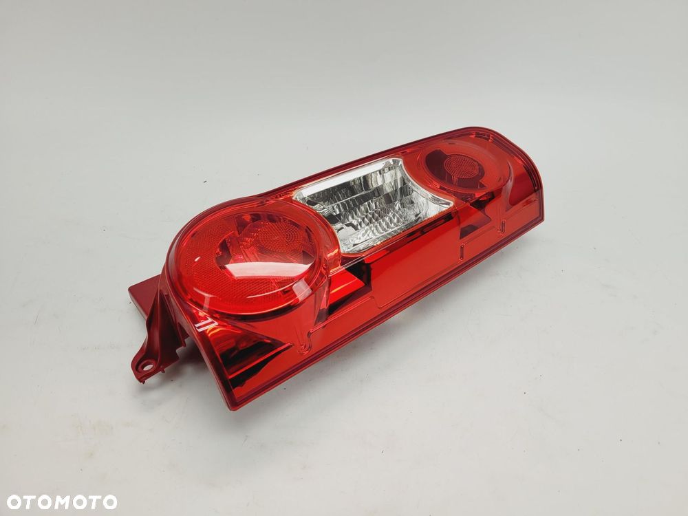 LAMPA PRAWY TYŁ CITROEN BERLINGO III 2008- 6351FJ - 3