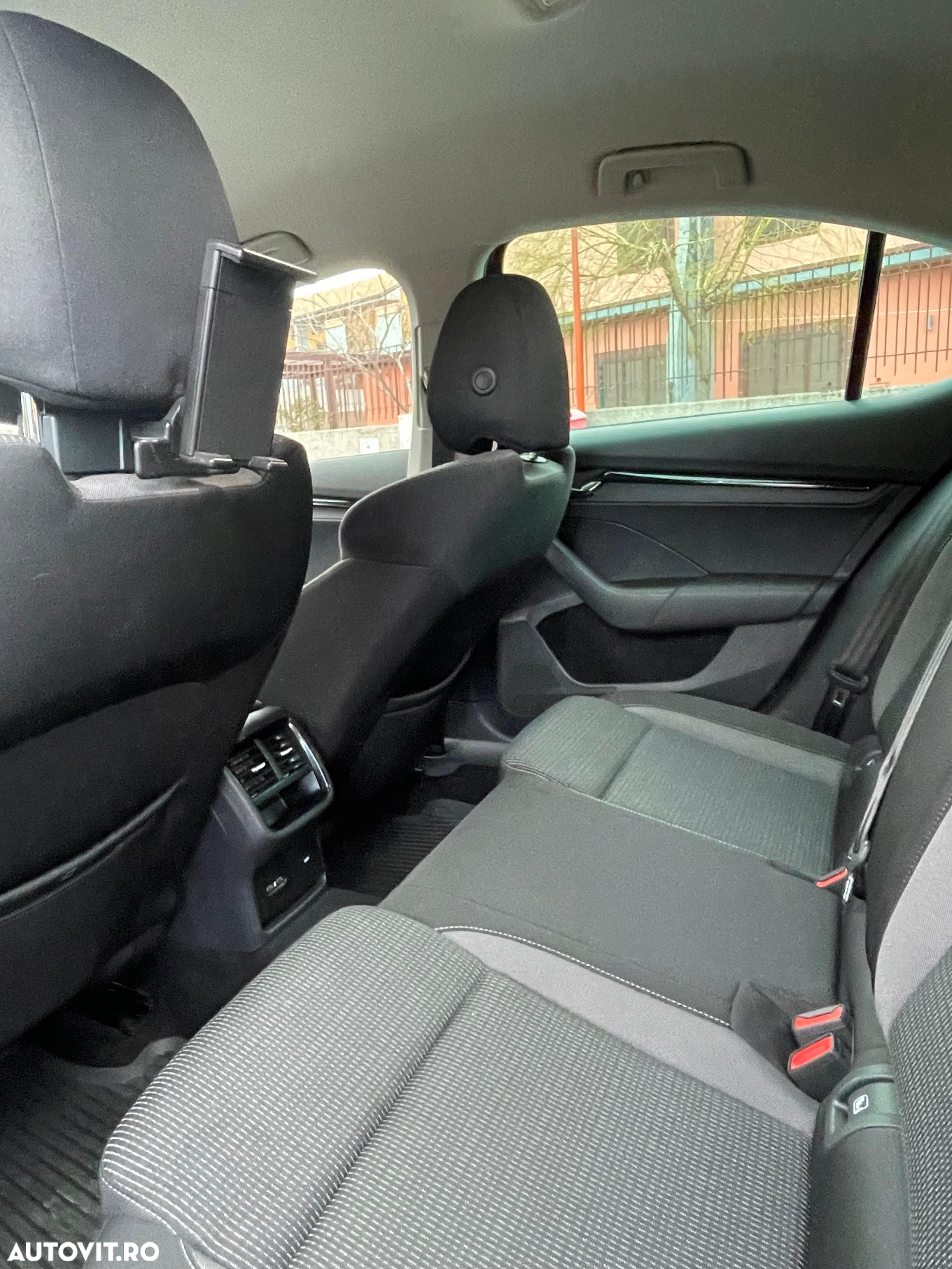 Skoda Octavia 2.0 TDI Ambition - 10