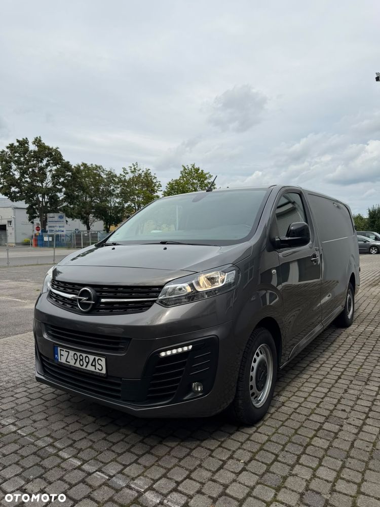 Opel Vivaro - 1