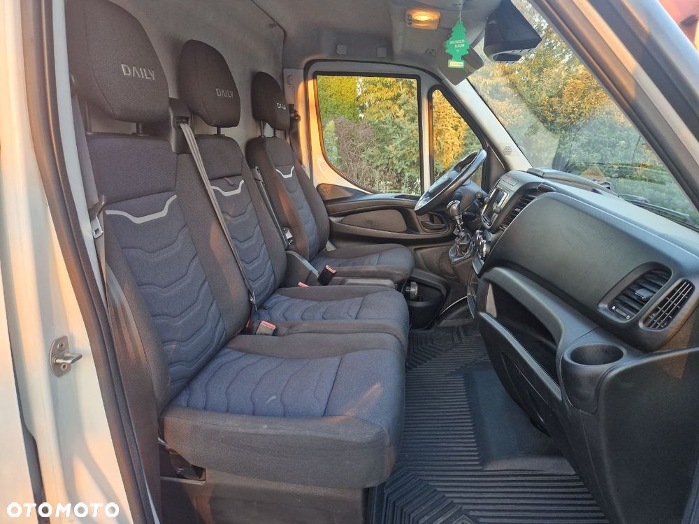 Iveco Daily 2020 3.0 HPT 180 KM - 18