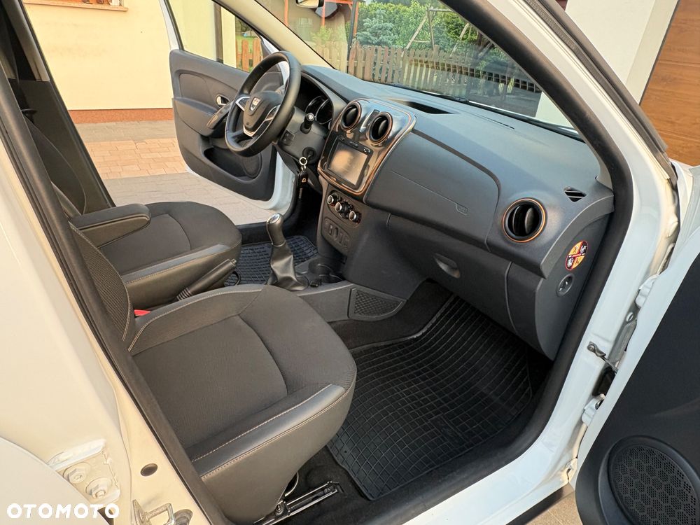 Dacia Sandero Stepway TCe 90 (S&S) Prestige - 19