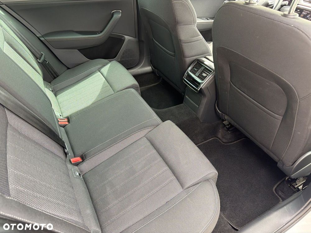 Skoda Superb 2.0 TDI SCR Style DSG - 20