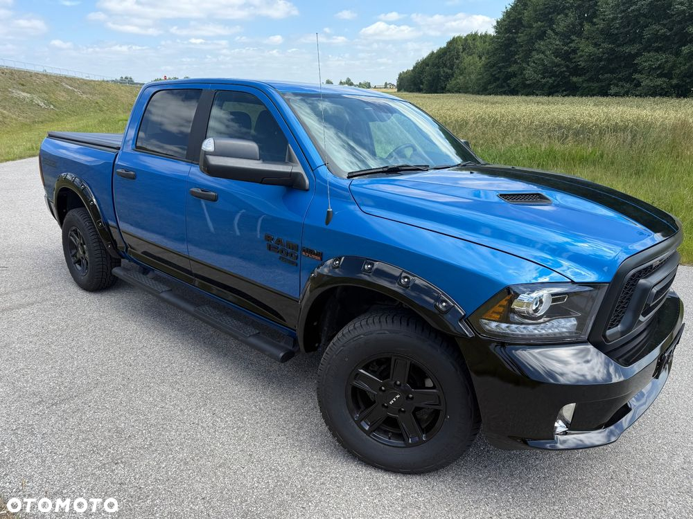 Dodge RAM 1500 5.7 4x4 - 10