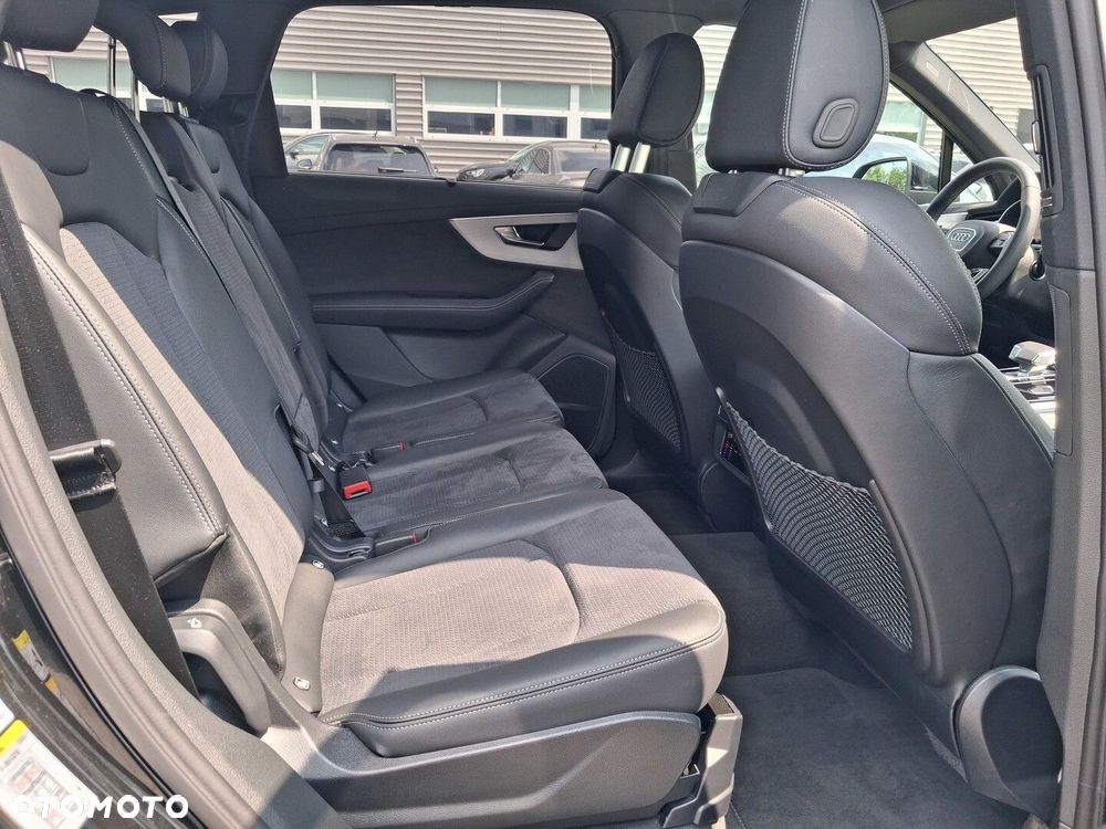Audi Q7 50 TDI mHEV Quattro Tiptr - 9