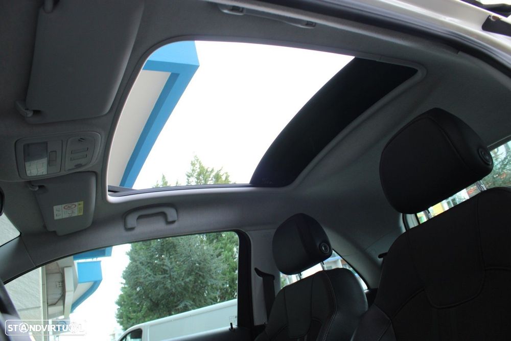 Opel Adam 1.0 T Rocks - 38