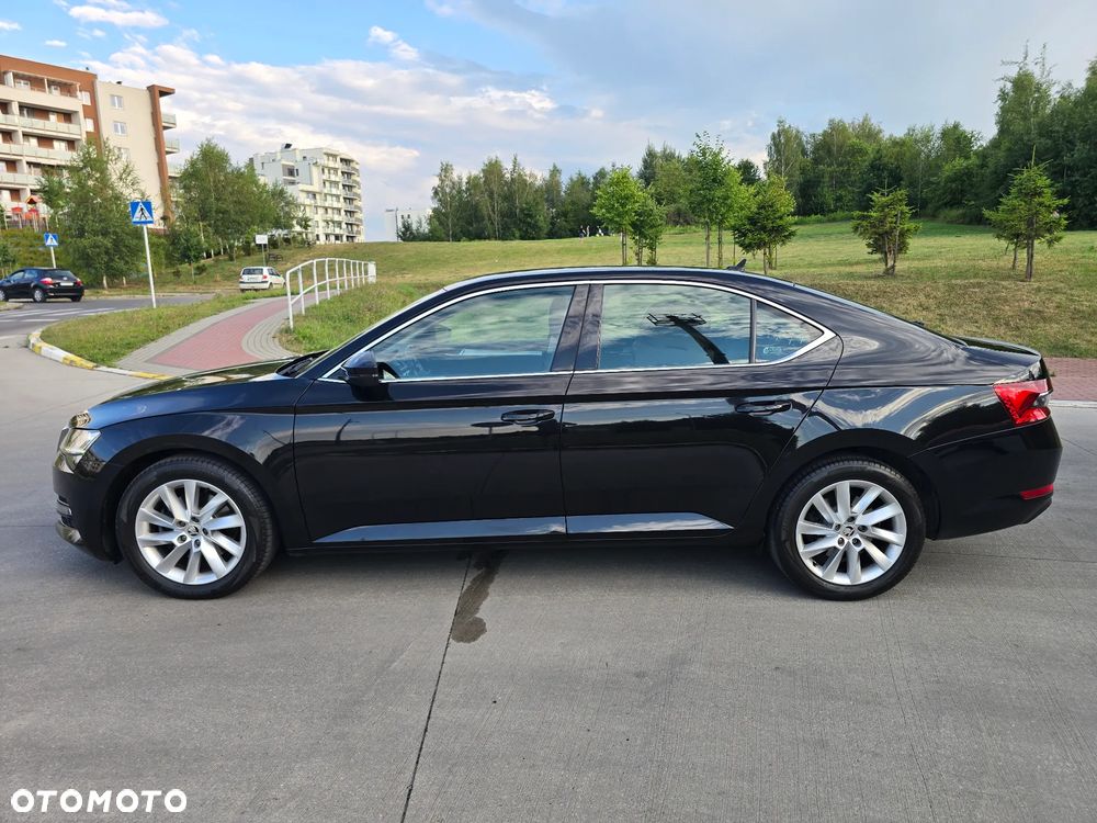 Skoda Superb - 23