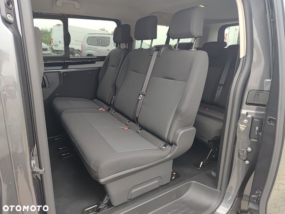 Opel Vivaro - 19