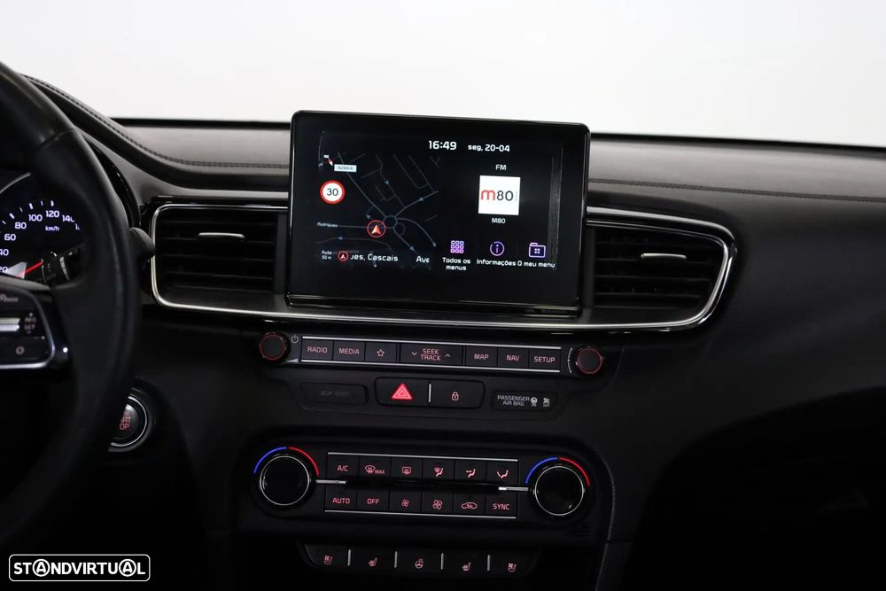 Kia Ceed 1.4 T-GDI TX+SRF 7DCT - 7