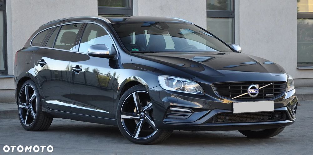 Volvo V60 D4 Geartronic RDesign - 11