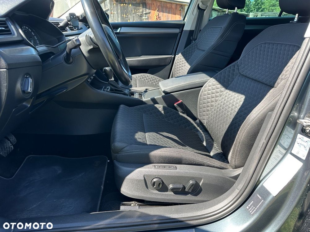 Skoda Superb 2.0 TDI DSG Ambition - 21