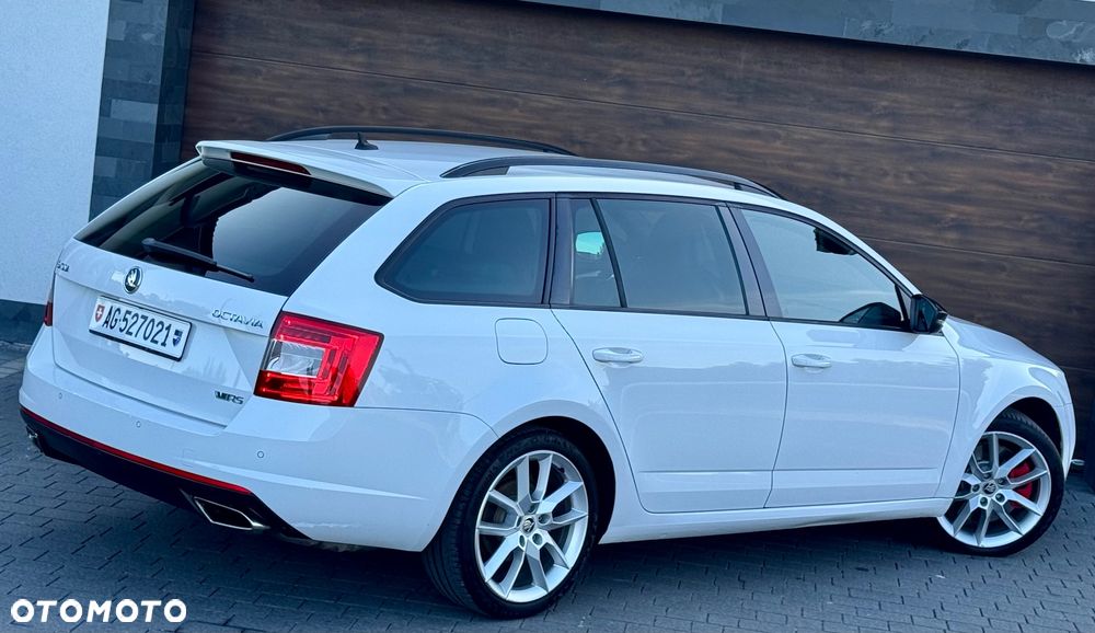 Skoda Octavia 2.0 TSI RS DSG - 10