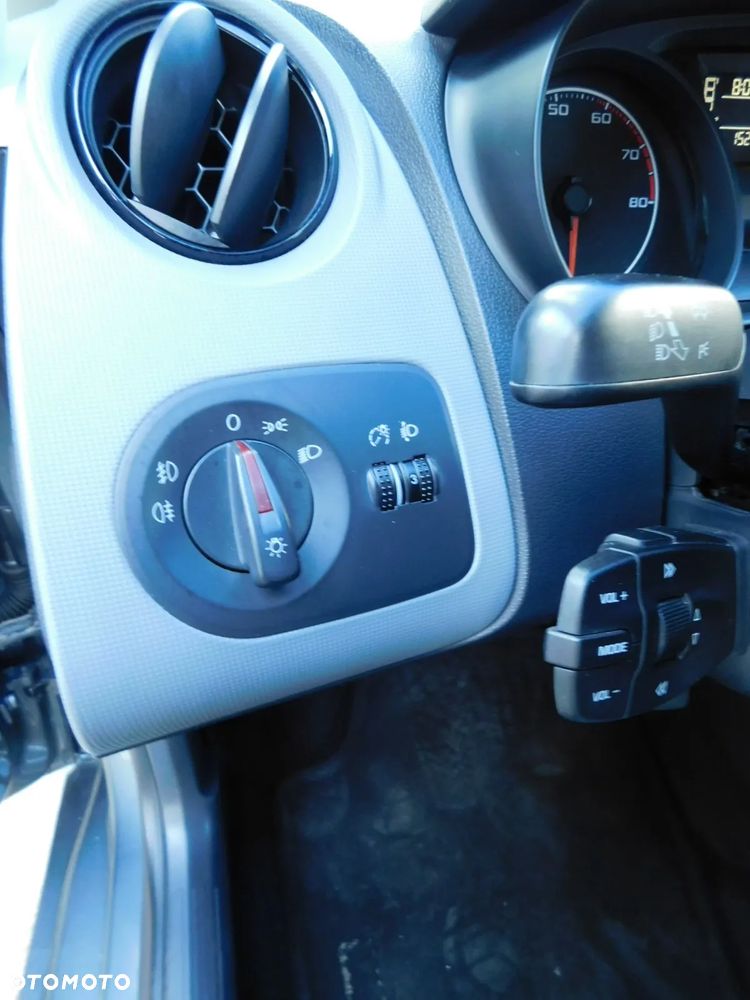 Seat Ibiza 1.2 12V Reference Salsa - 13