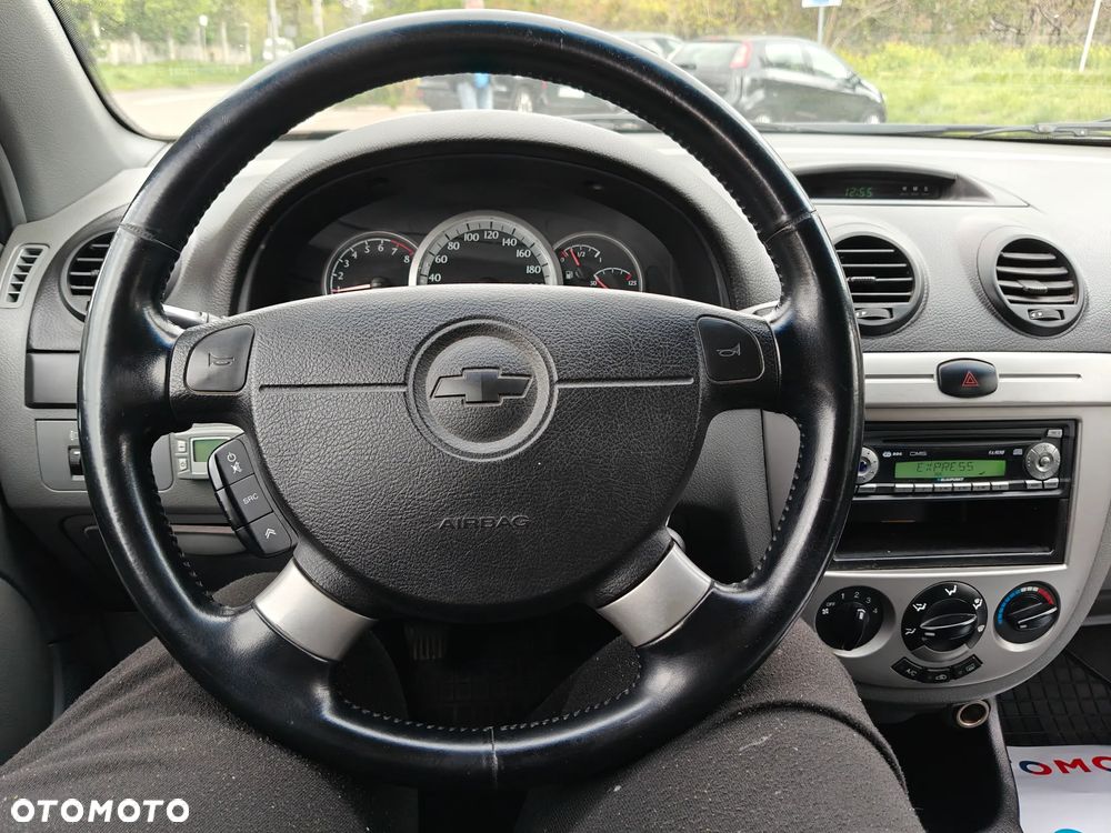 Chevrolet Nubira 1.6 SE - 19