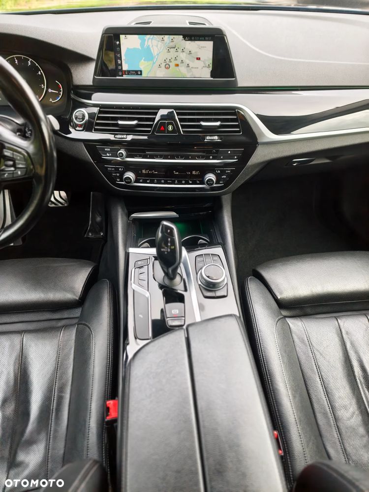 BMW Seria 5 520d Efficient Dynamics Luxury Line sport - 19