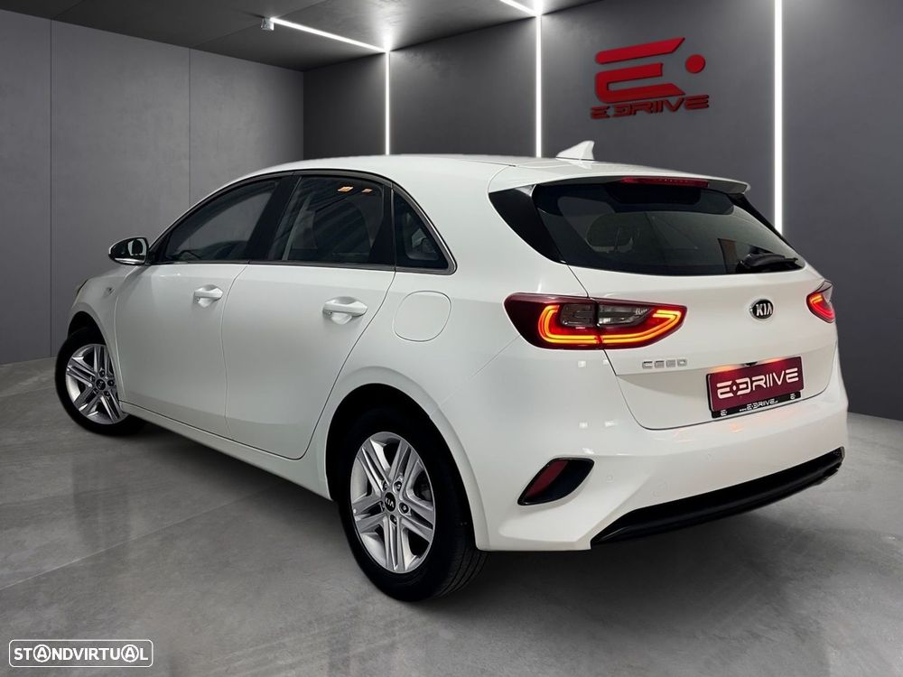 Kia Ceed 1.0 T-GDI Urban - 6