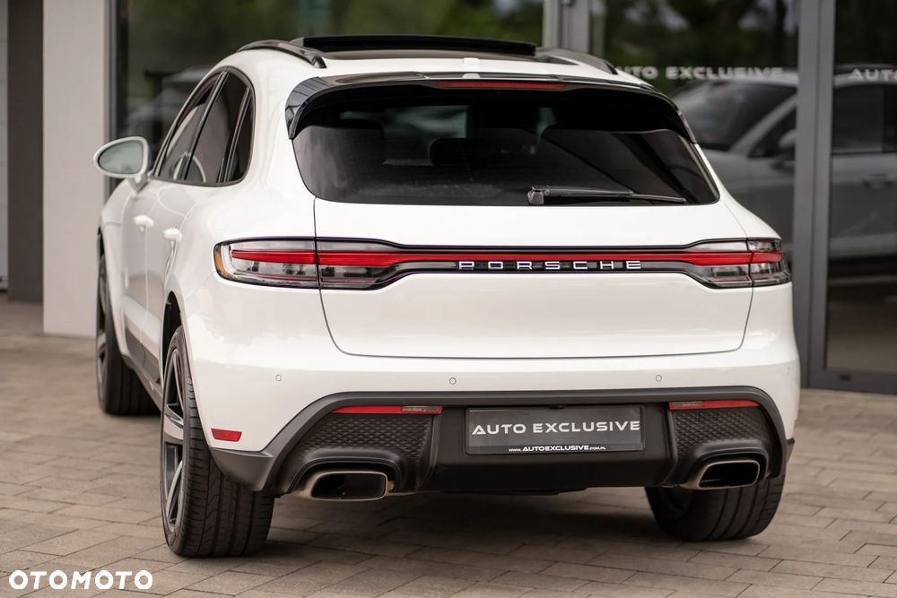 Porsche Macan T - 25
