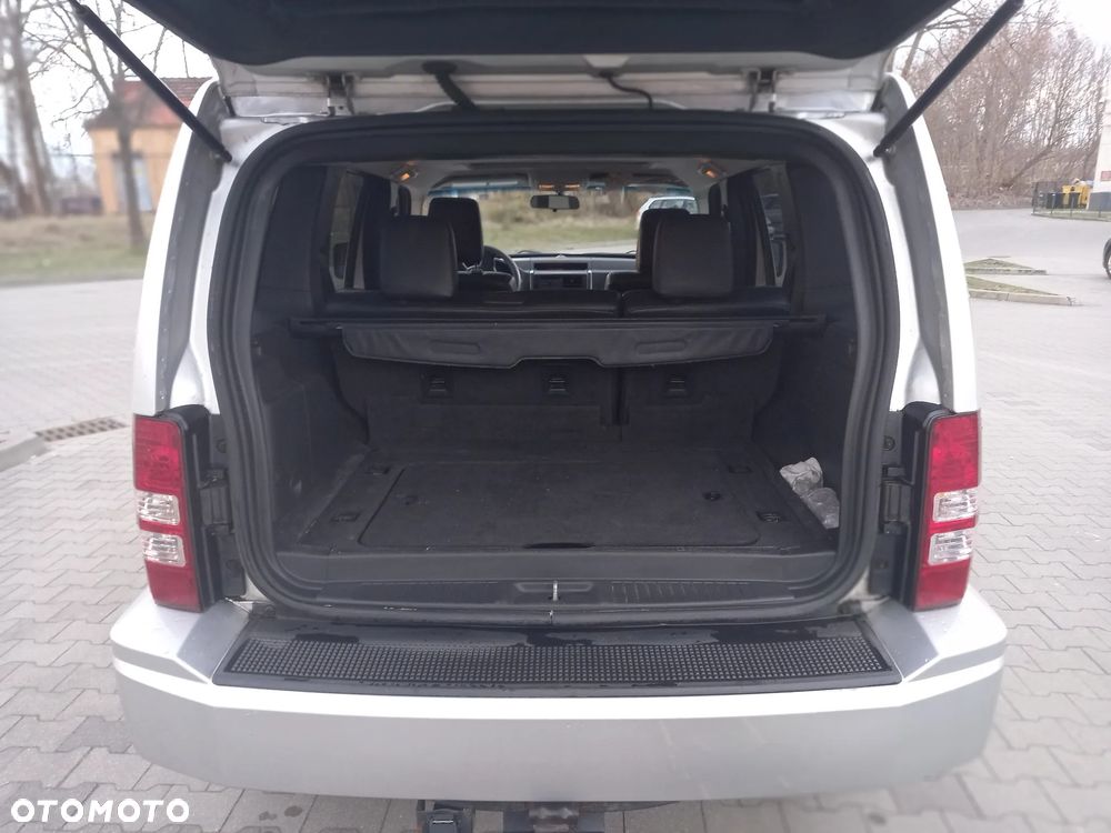 Jeep Liberty - 15