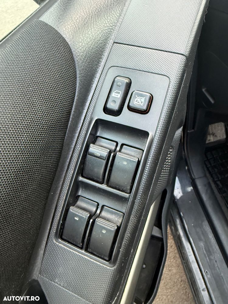 Toyota Corolla Verso 2.2 D-4D Sol Plus - 15