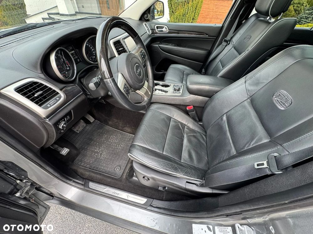 Jeep Grand Cherokee ver-3-0-crd-overland - 17