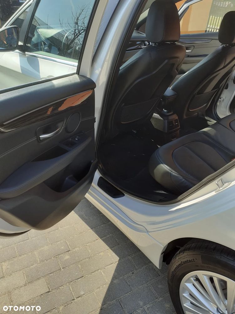 BMW Seria 2 216d Luxury Line - 21