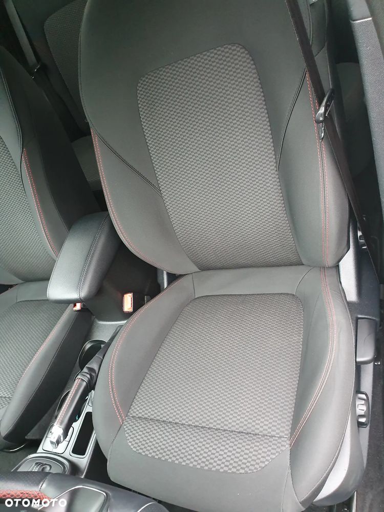 Ford Fiesta - 20