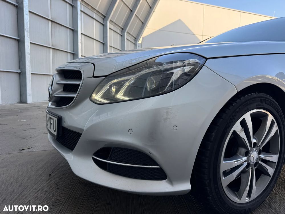 Mercedes-Benz E 250 BlueTEC 4Matic 7G-TRONIC Elegance - 15