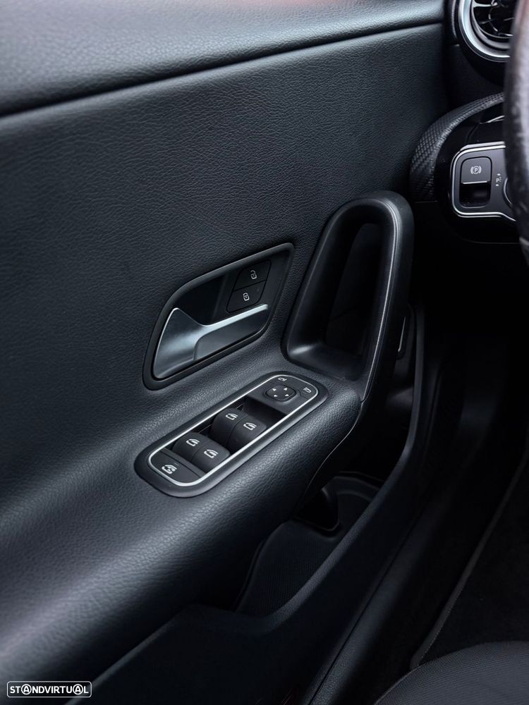 Mercedes-Benz CLA 200 - 22