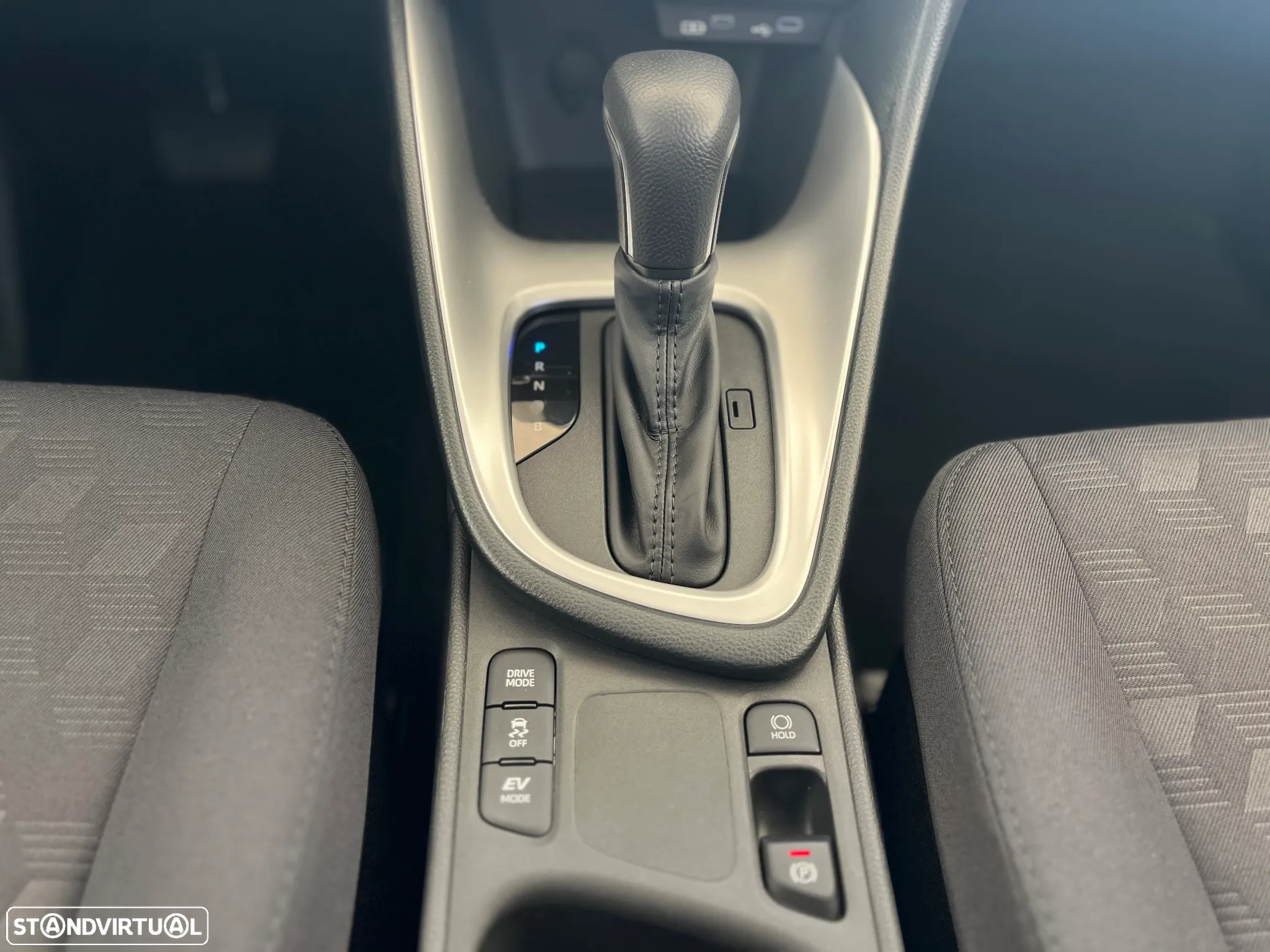 Mazda 2 1.5 L Hybrid VVT-i Centre-Line - 13