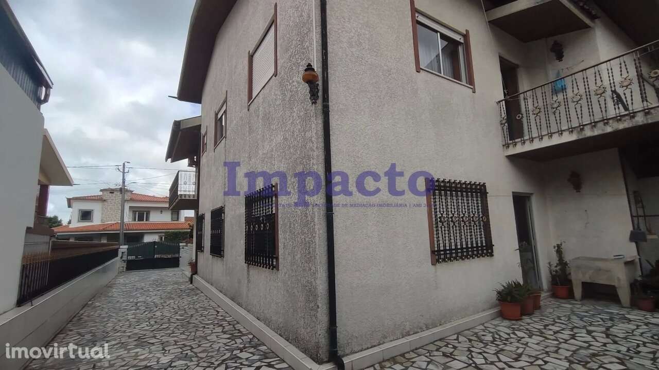 Moradia T3 isolada em São Roque, Oliveira de Azeméis - Grande imagem: 2/9