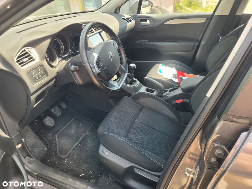 Citroën C4 BlueHDi 100 Selection - 22