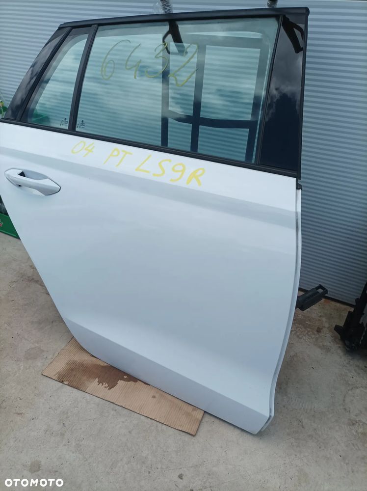 Skoda Octavia IV kombi  drzwi prawy tył prawe tylnie LS9R - 4