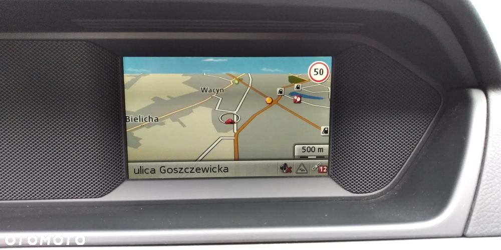 Mercedes-Benz Klasa C 200 T CDI DPF BlueEFFICIENCY Avantgarde - 24