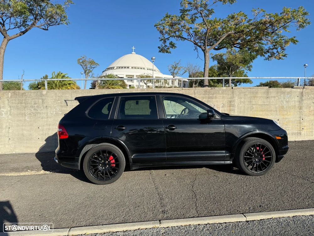 Porsche Cayenne Tiptronic S GTS - 4