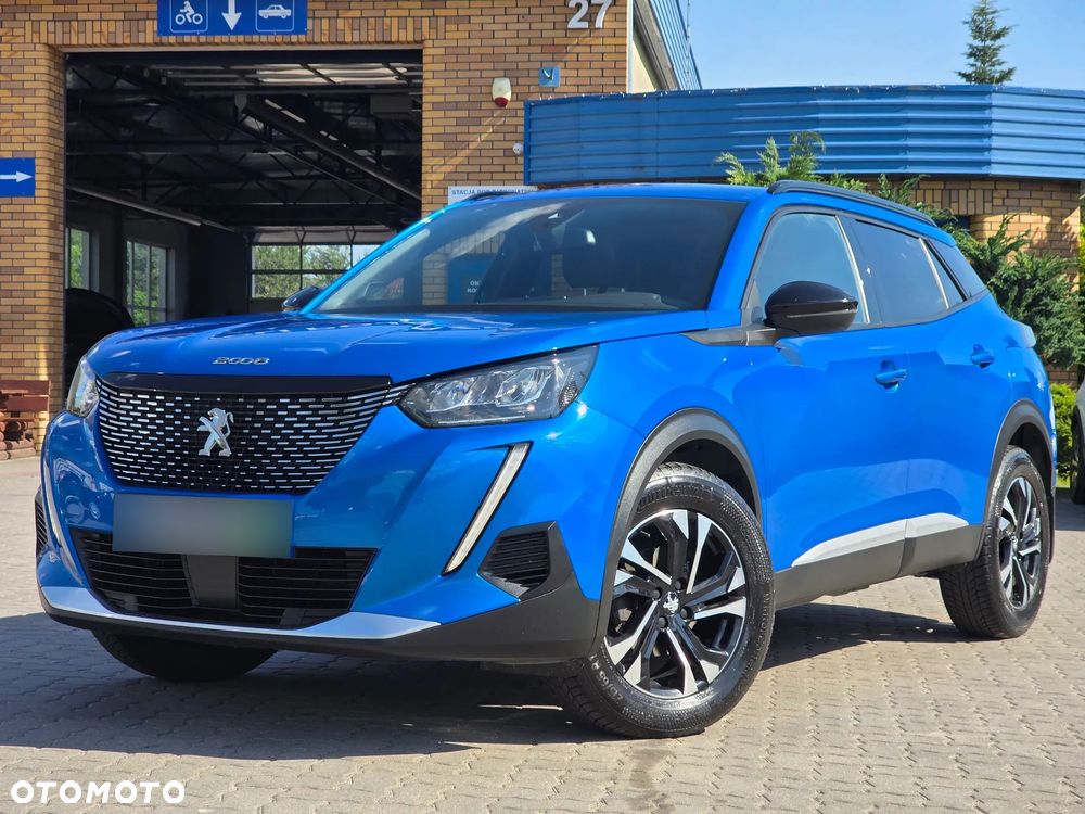 Peugeot 2008 1.2 PureTech Allure S&S EAT8 - 11